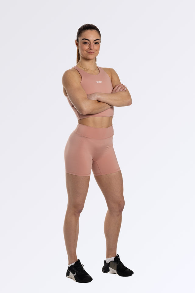 Short Seti Nude